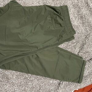 Zyia Olive Green Pant Medium